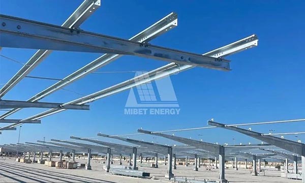 Проект 1 сонячного паркінгу Mibet потужністю 1,8 МВт