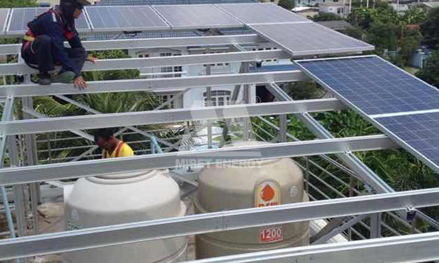 кріплення даху сонячної панелі в Таїланді