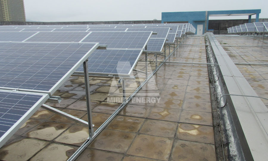 сонячні системи кріплення даху в Китаї