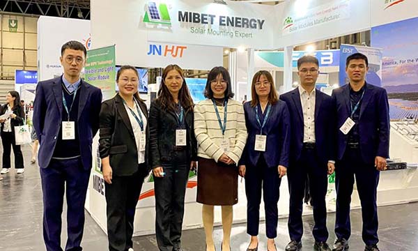 Mibet демонструє фотоелектричні стелажні системи на UK Solar & Storage Exhibition 2023
